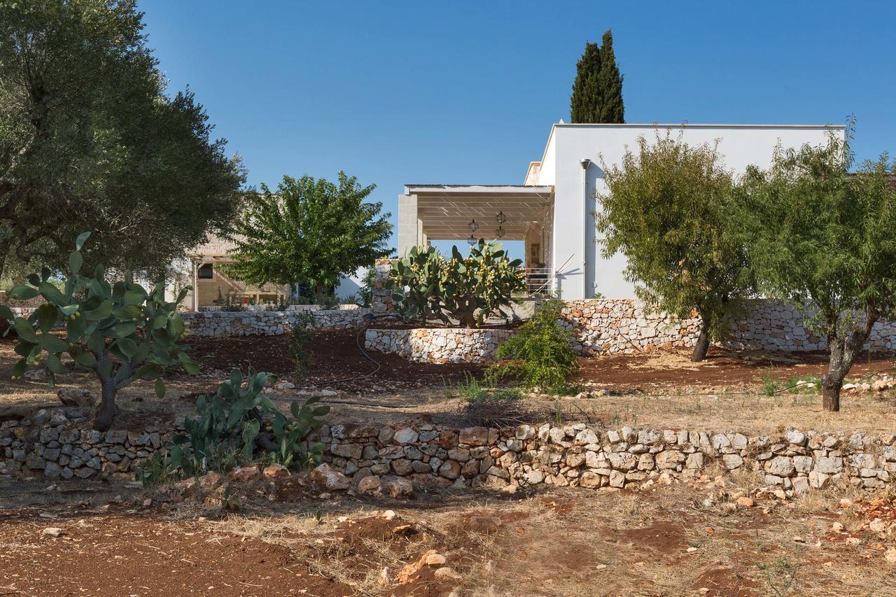 Vila Casale Con Cipresso Ostuni Exteriér fotografie